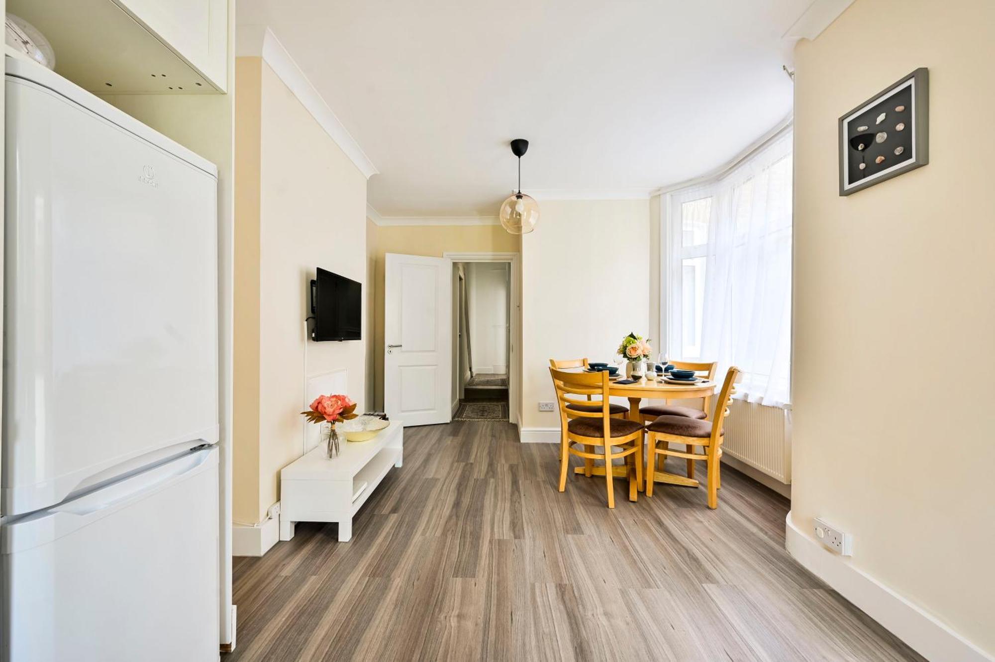 Greenwich Holiday Home Лондон Екстериор снимка