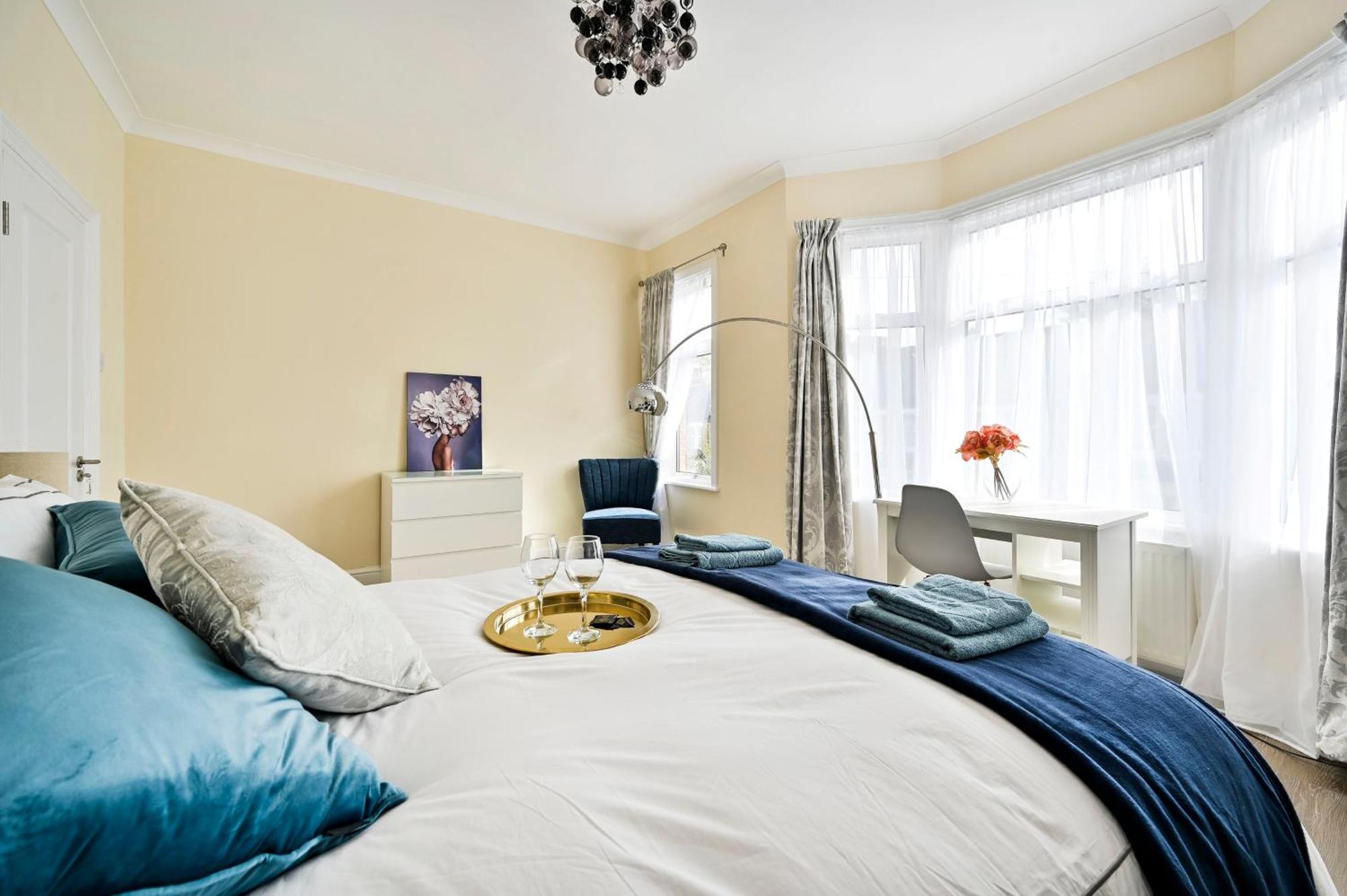 Greenwich Holiday Home Лондон Екстериор снимка